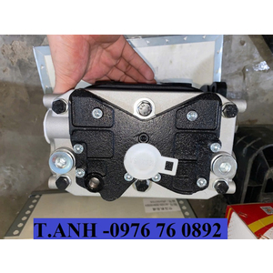 Bơm hơi Chenglong H7-445