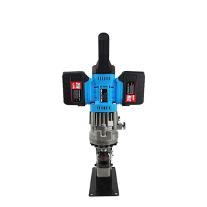 Máy đột lỗ thủy lực dùng pin MHP-20L