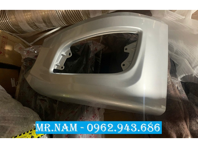 ỐP MÍ ĐÈN XƯƠNG MÙ ( ĐÈN GẦM) CHENGLONG H7 TẢI THÙNG VÀ ĐẦU KÉO SẴN TẠI HÀ NỘI VÀ SÀI GÒN.