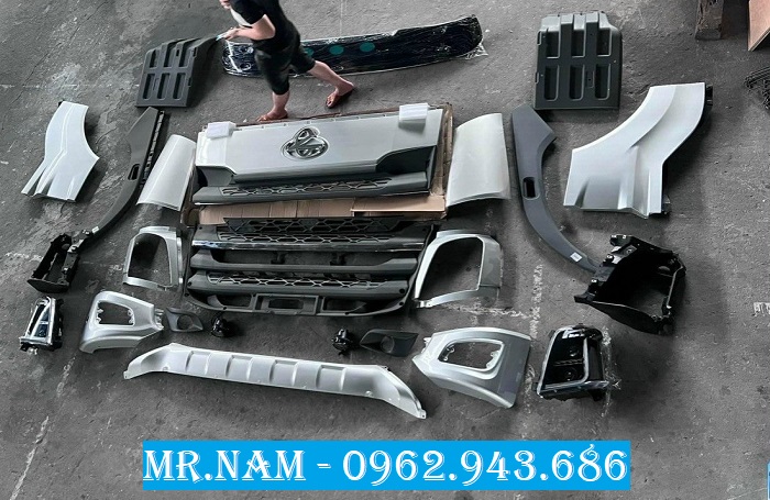 ỐP GIÓ CHENGLONG H7 3 CHÂN, 4 CHÂN, ĐẦU KÉO SẴN HÀNG TẠI HÀ NỘI VÀ SÀI GÒN.