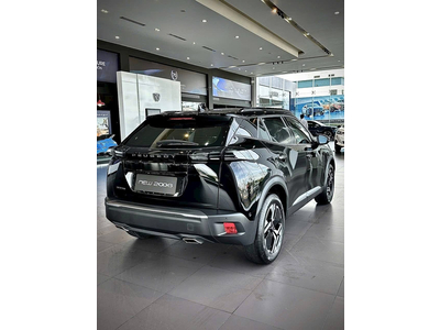 New Peugeot 2008 Premium - ĐEN