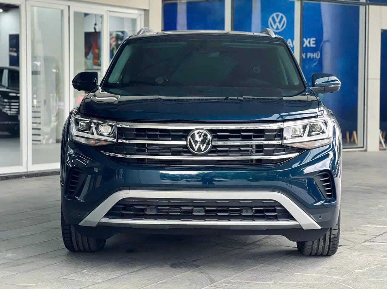 Volkswagen Teramont Limited ( 7 Chỗ )