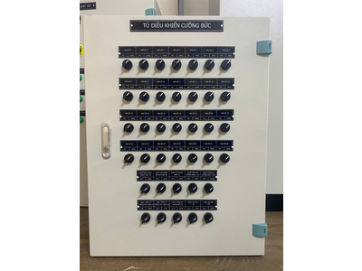 TỦ ĐIỀU KHIỂN CƯỠNG BỨC QUẠT-VAN