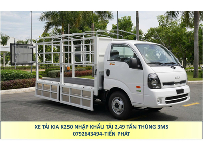 Xe Tải 2,5 Tấn KIA K250 Thùng Mui Bạt Thùng dài 3m5 4m5