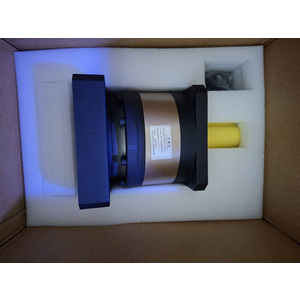 HỘP SỐ GIẢM TỐC SERVO 3KW 5KW TỈ LỆ 1/5 1/10 MỚI