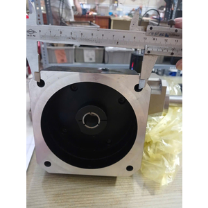 HỘP SỐ GIẢM TỐC SERVO VUÔNG GÓC 750W TỈ LỆ 1/3 THÁO MÁY