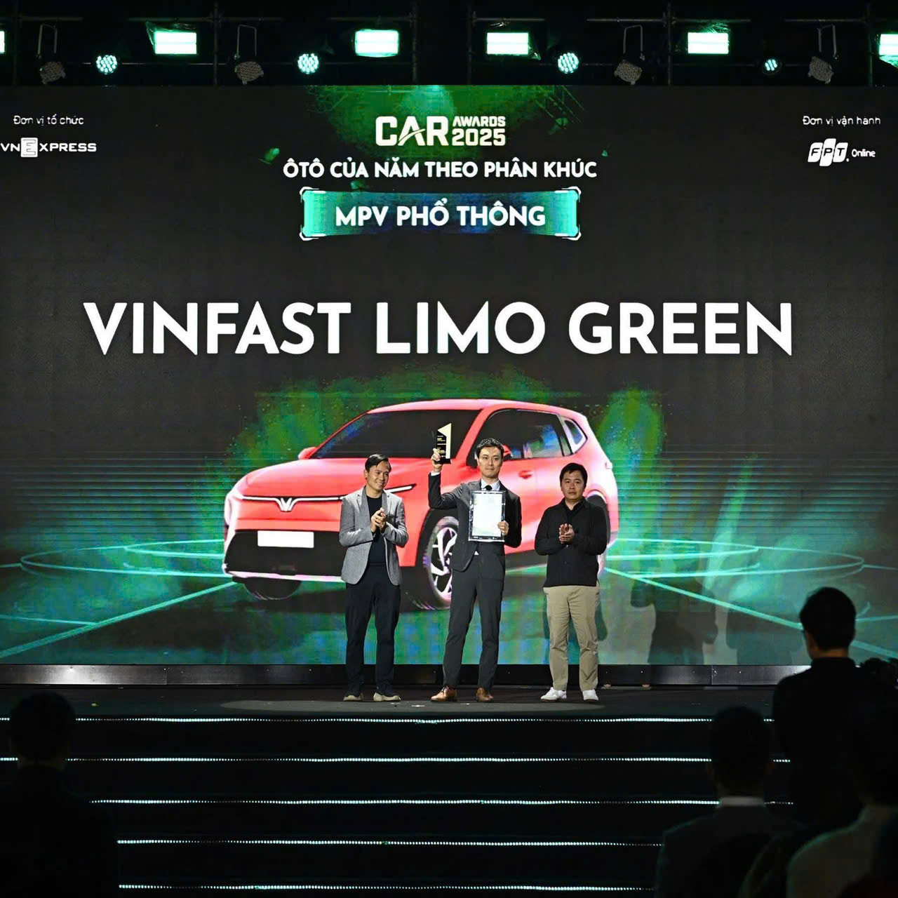 VINFAST LIMO GREEN - XE MPV 7 CHỖ PHỔ THÔNG CỦA NĂM TẠI CAR AWARDS 2025