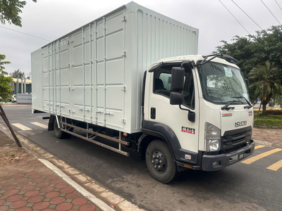 Isuzu 6 tấn – FRR650 – Ôtô Chở Pallet Chứa Cấu Kiện Điện Tử – Xe Tải Isuzu 6 Tấn Chở Pallet