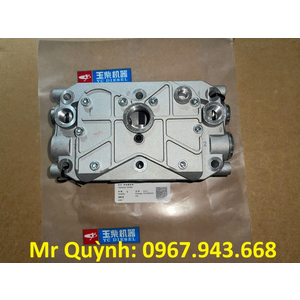 Nắp bơm hơi CHENGLONG H7 đầu kéo