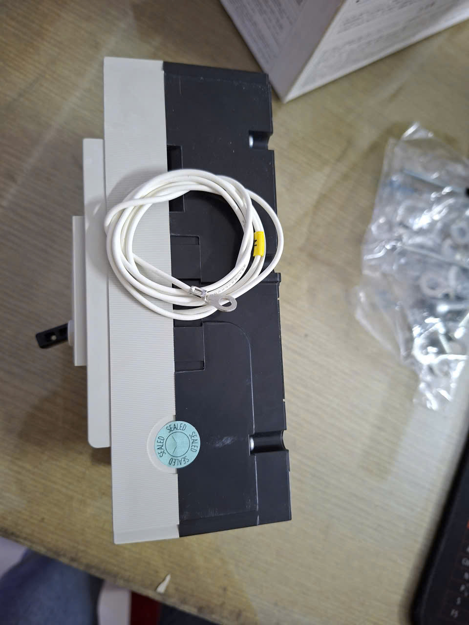 MCCB MITSUBISHI 200A MỚI NF250 NCV