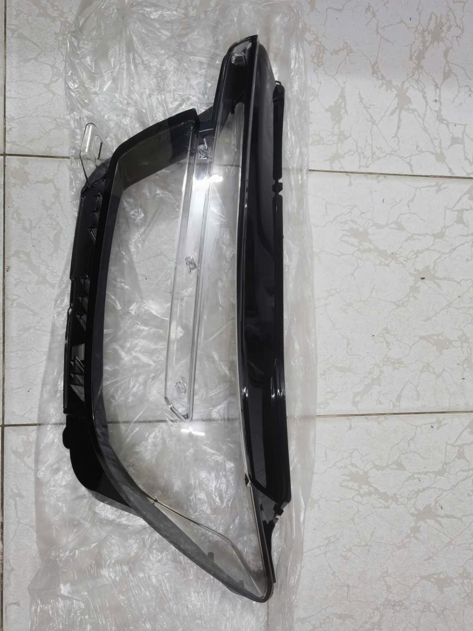 Mặt đèn pha MG RX5 Giá bán tính 1 cái