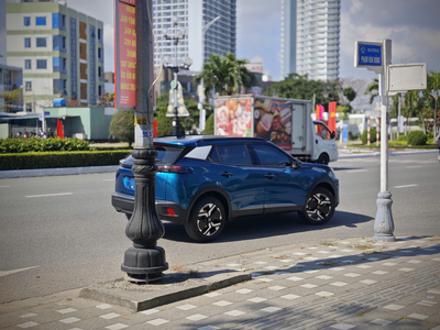 New Peugeot 2008 ICONIC