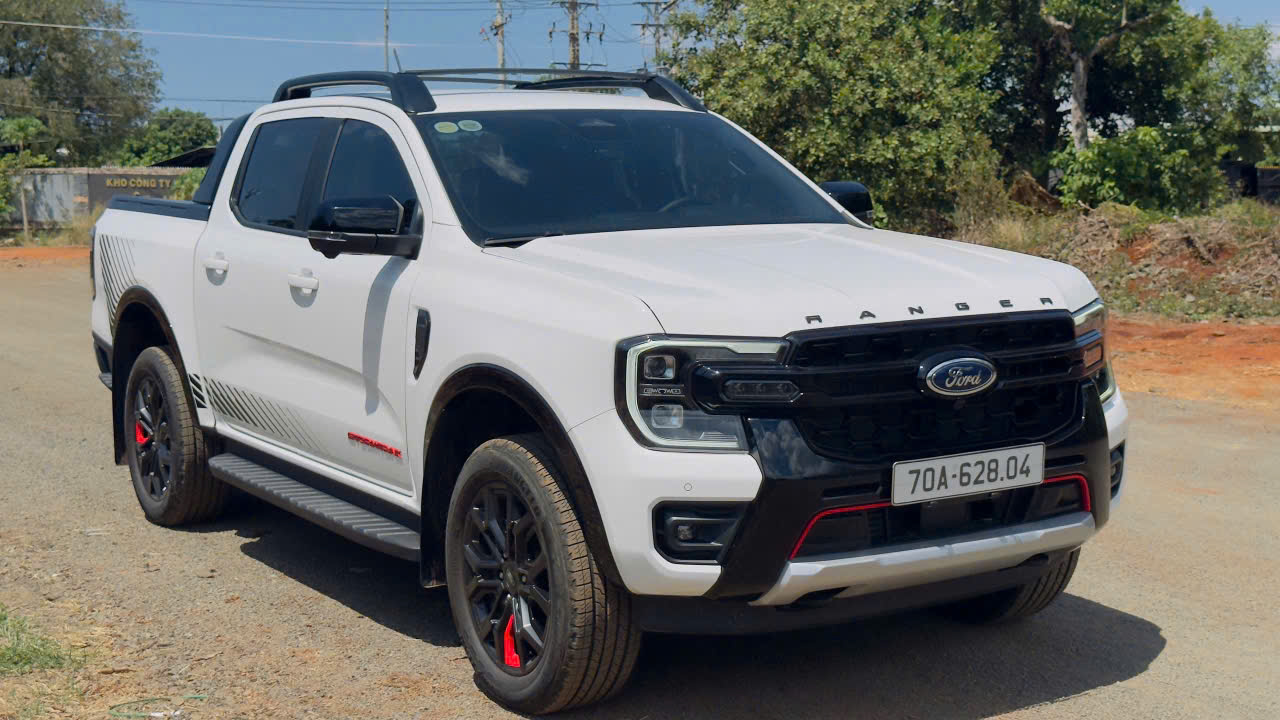 Ranger Stormtrak 2025 chỉ 9.700km