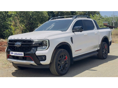 Ranger Stormtrak 2025 chỉ 9.700km