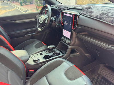 Raptor 2025 - 13.000km Lên Đồ Chơi