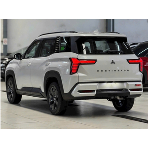 Mitsubishi Destinator Premium