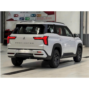 Mitsubishi Destinator Premium