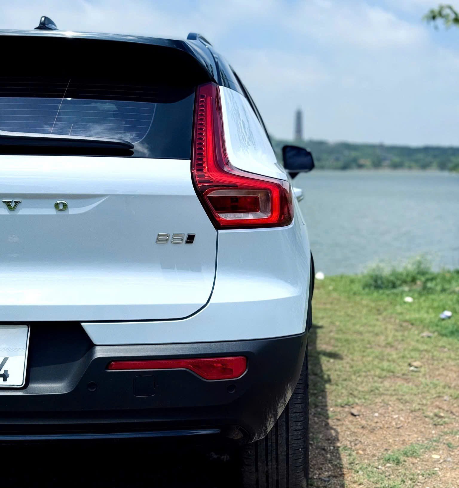 Volvo XC40 Ultra Dark