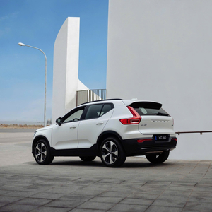 Volvo XC40 Ultra Dark