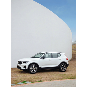 Volvo XC40 Ultra Dark