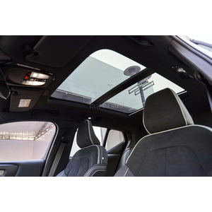 Volvo XC40 Ultra Dark