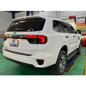 Everest Titanium 2024 Sơn Zin Cả Xe