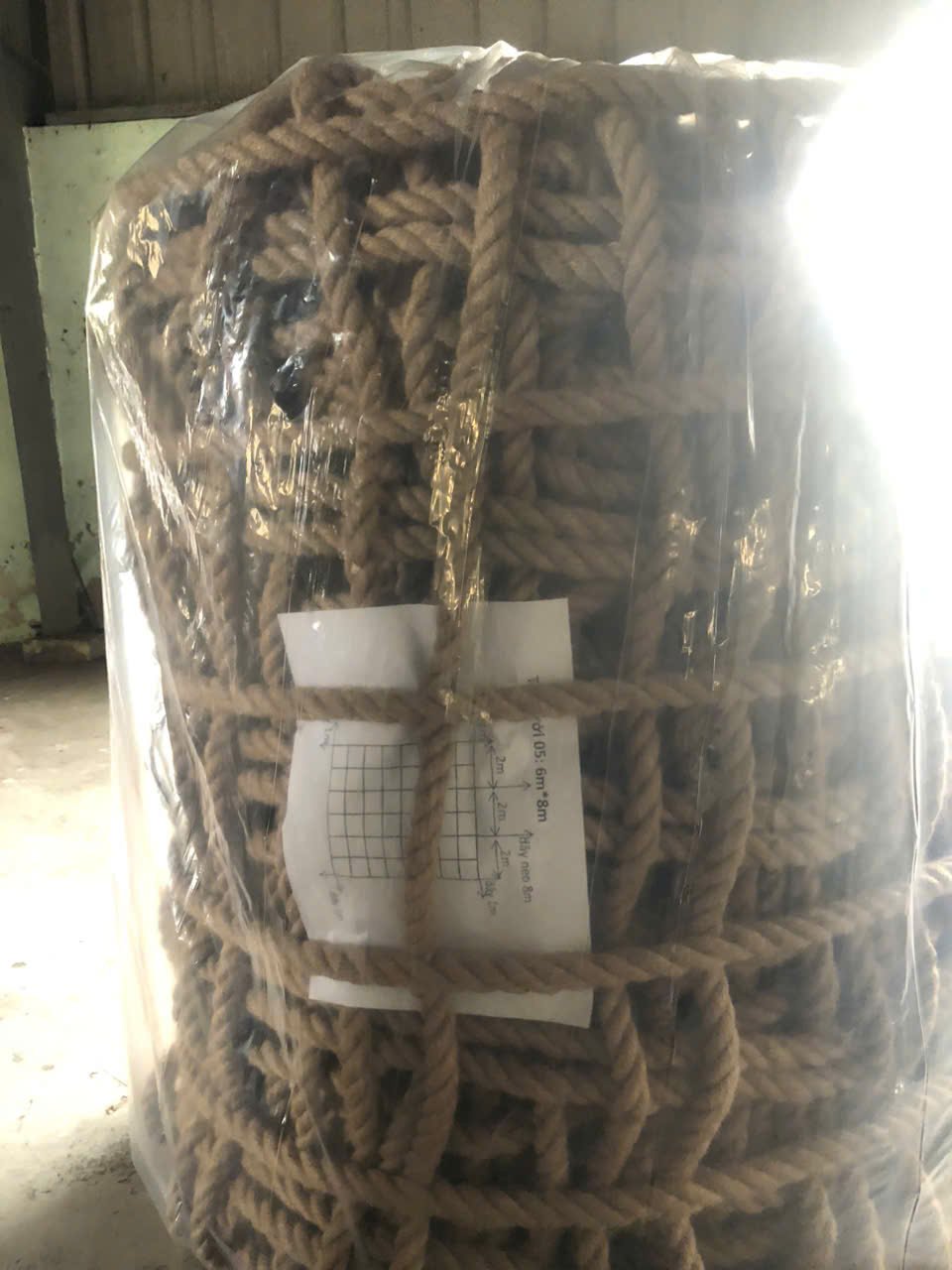 Chuyên cung cấp lưới chống trượt sân bay trực thăng phục vụ giàn khoan dầu khí, tòa nhà