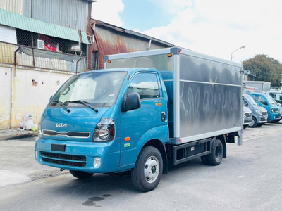 XE TẢI K250 THÙNG KÍN BỬNG NÂNG 1 tấn 9 THÙNG DÀI 3m5