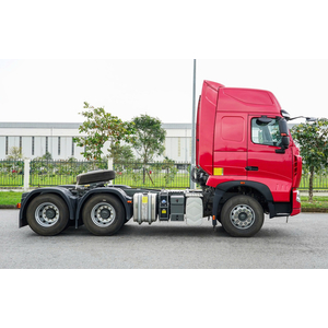 XE ĐẦU KÉO HOWO SINOTRUK T7H 6X4 CẦU LÁP