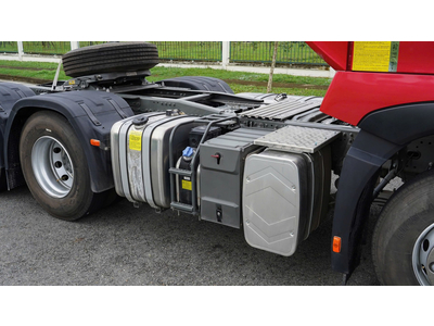XE ĐẦU KÉO HOWO SINOTRUK T7H 6X4 CẦU LÁP