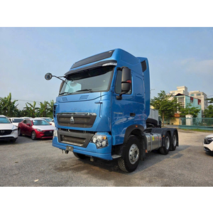ĐẦU KÉO SINOTRUK HOWO T7H 440PS ĐỘNG CƠ MAN NHẬP KHẨU