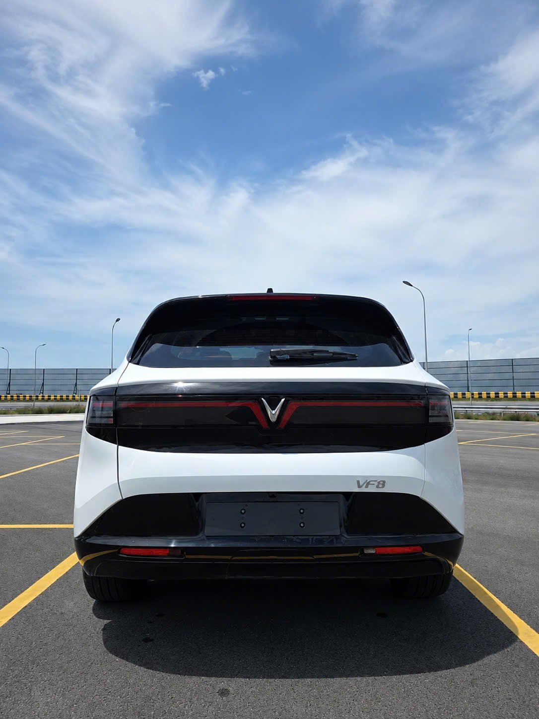 Vinfast VF8 ( ALL NEW 2026 )