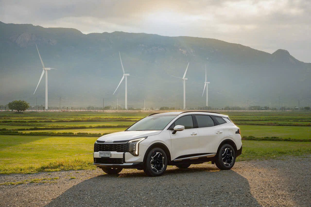 New Sportage 1.6 Turbo HEV Premium 5S (FWD)