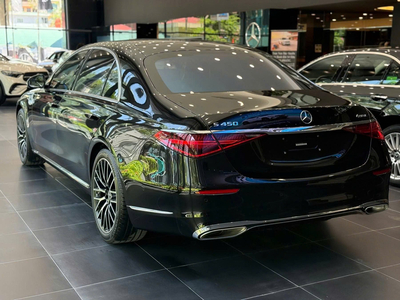 Mercedes-Benz S 450 4Matic Luxury