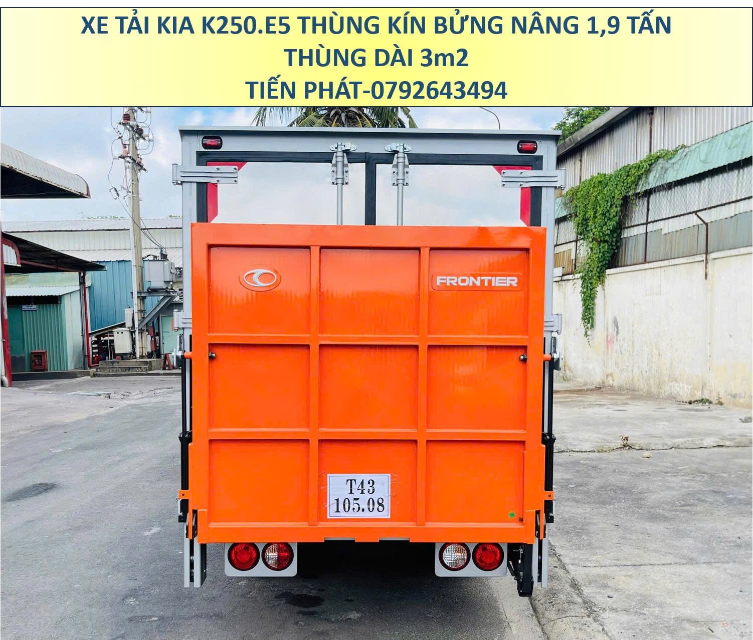 Xe Tải Nhập Khẩu KIA K250.E5 Thùng Kín Bửng Nâng Tải 1,9 Tấn Thùng 3m5