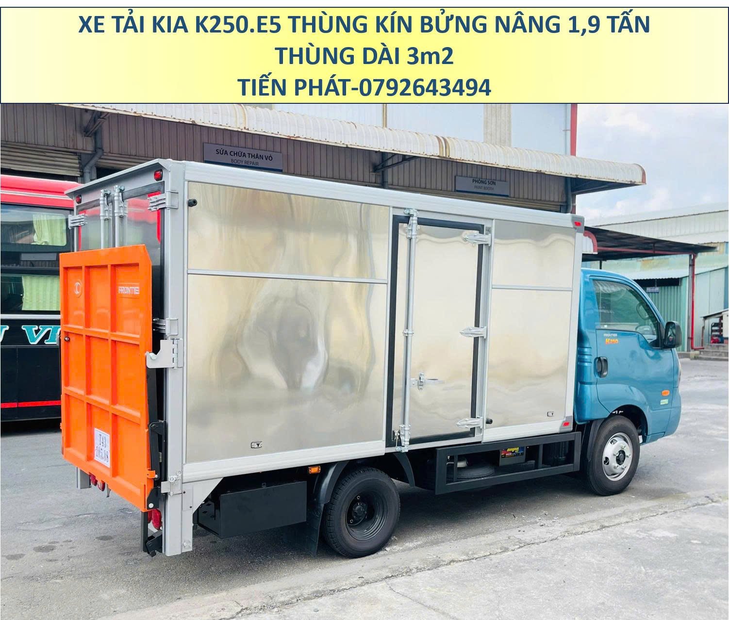 Xe Tải Nhập Khẩu KIA K250.E5 Thùng Kín Bửng Nâng Tải 1,9 Tấn Thùng 3m5
